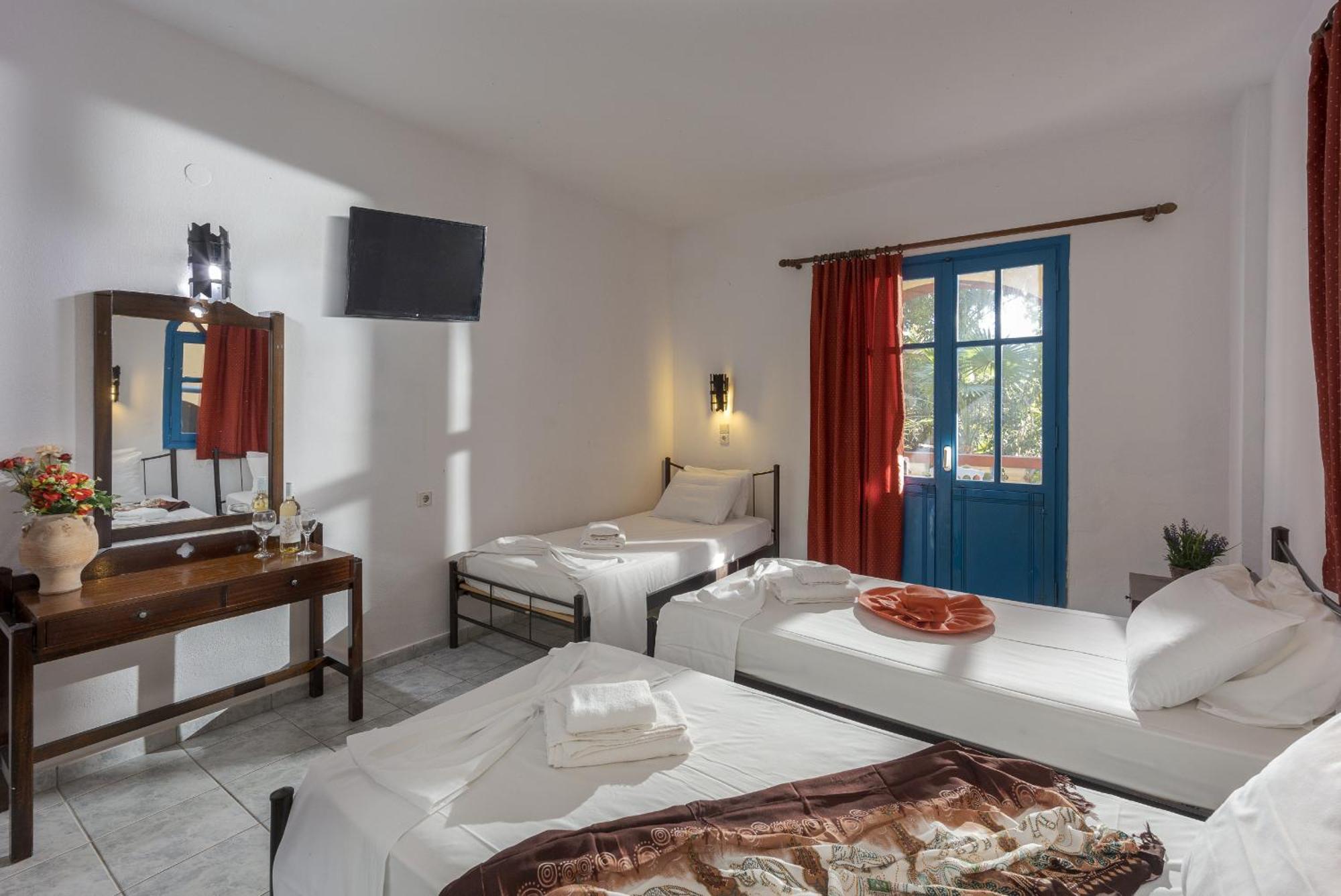 Hotel Palm Bay By Estia Sissi Exteriér fotografie