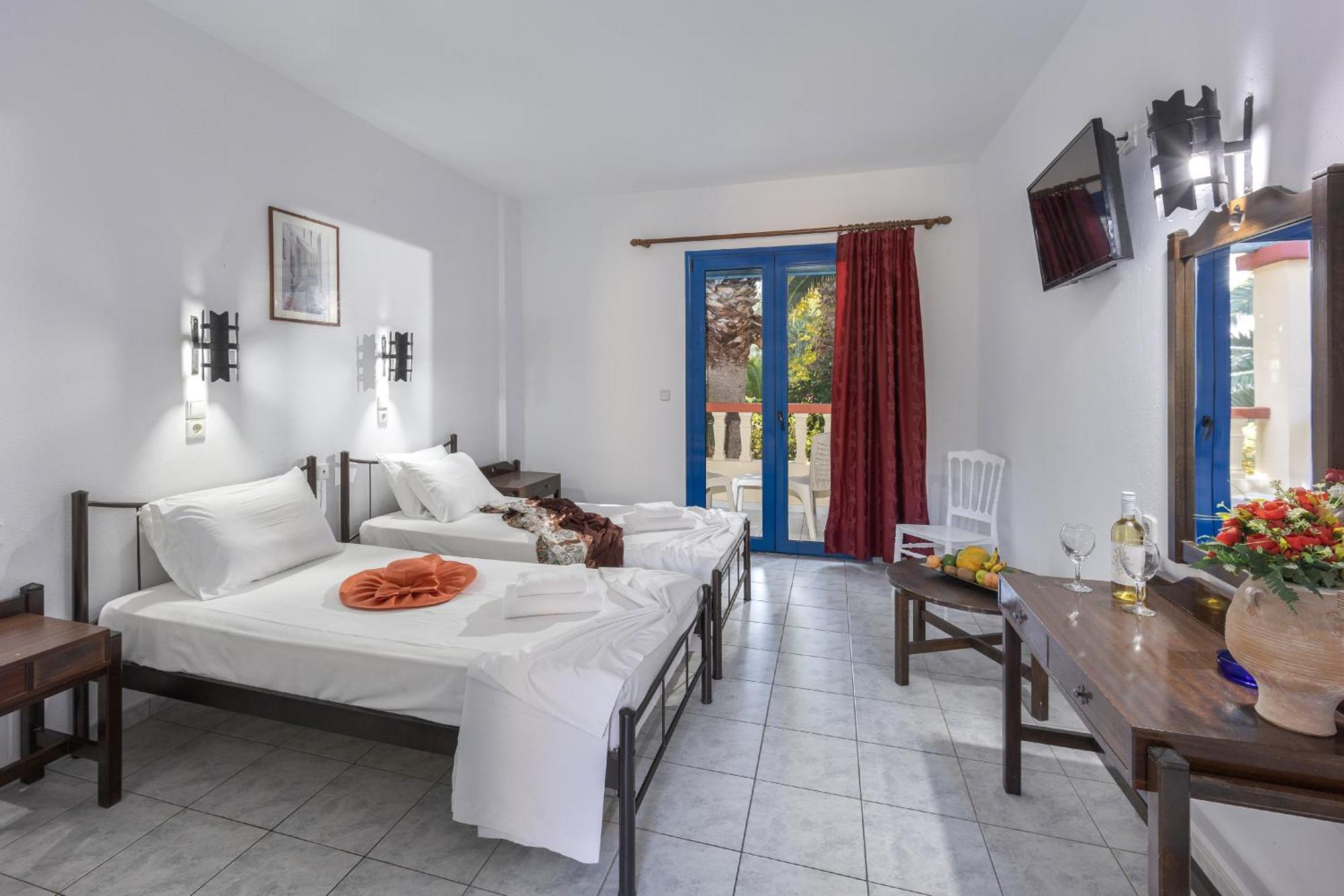 Hotel Palm Bay By Estia Sissi Exteriér fotografie