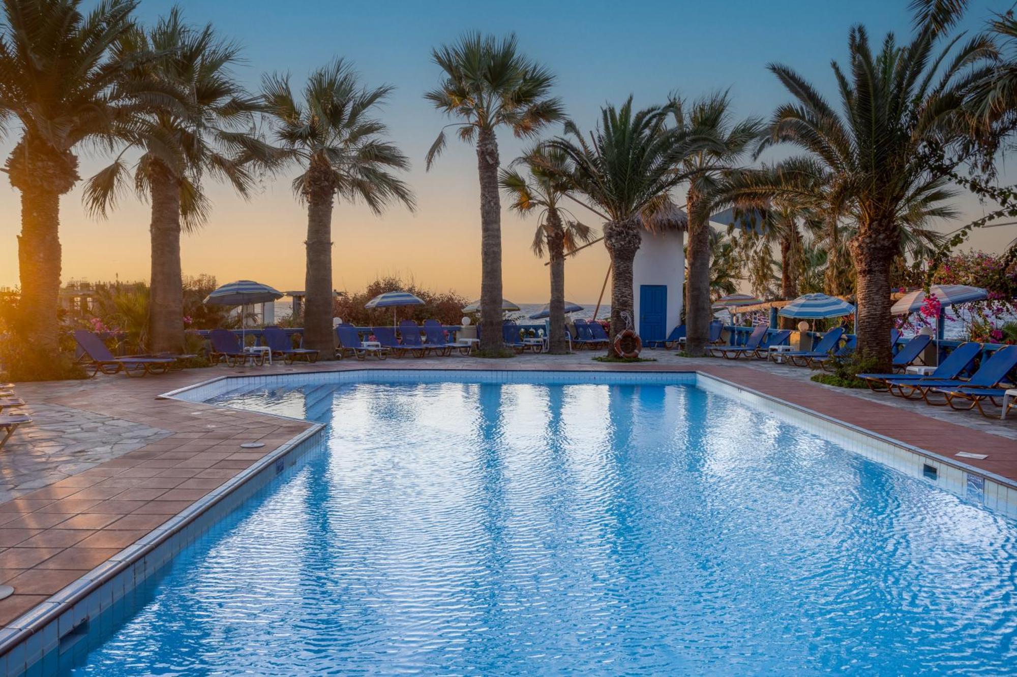 Hotel Palm Bay By Estia Sissi Exteriér fotografie